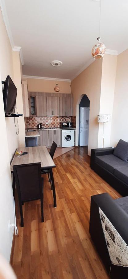 Apartment On Aleksandr Pushkin Street Tbilisi Luaran gambar
