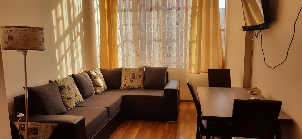 Apartment On Aleksandr Pushkin Street Tbilisi Luaran gambar
