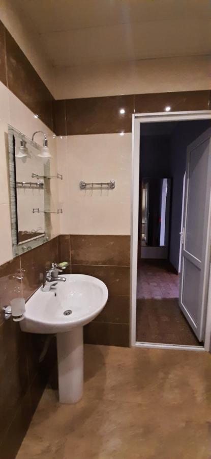 Apartment On Aleksandr Pushkin Street Tbilisi Luaran gambar